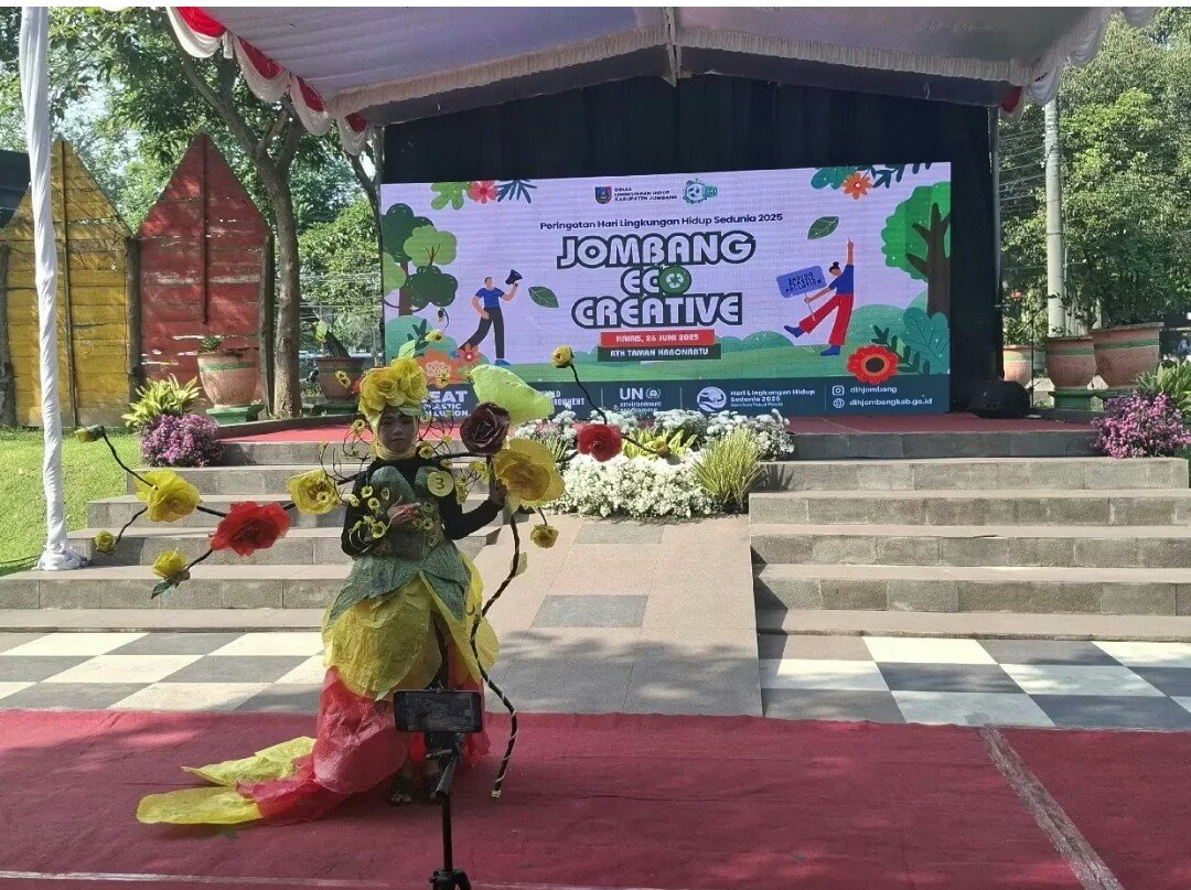 Cegah Polusi Sampah Plastik, DLH Jombang Gelar JEC 2025 di RTH Kebonratu