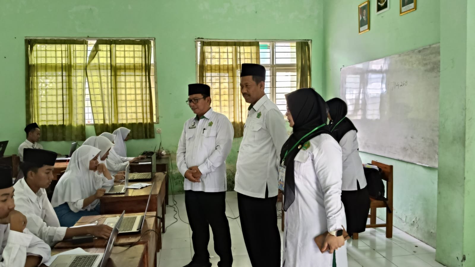 Alhamdulillah, OMI (Olimpiade Madrasah Indonesia) Tingkat Madrasah Aliyah Tahun 2025 Sukses Digelar