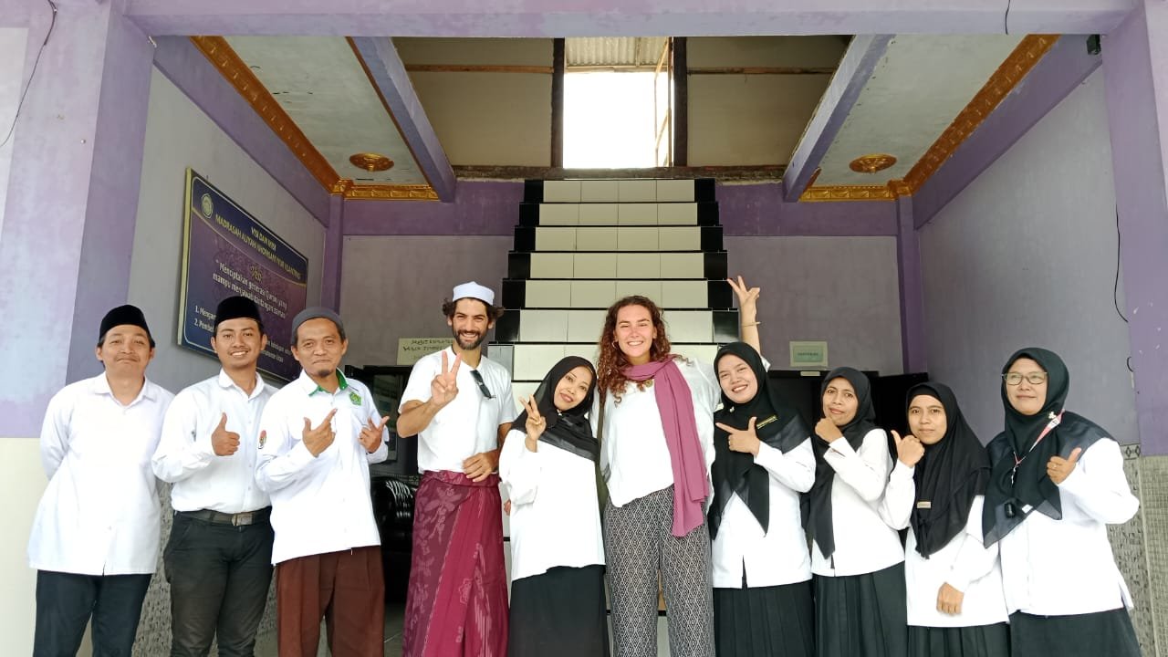 Alhamdulillah, Kunjungan Turis Mancanegara di Yayasan Khomsani Nur: ini Agendanya
