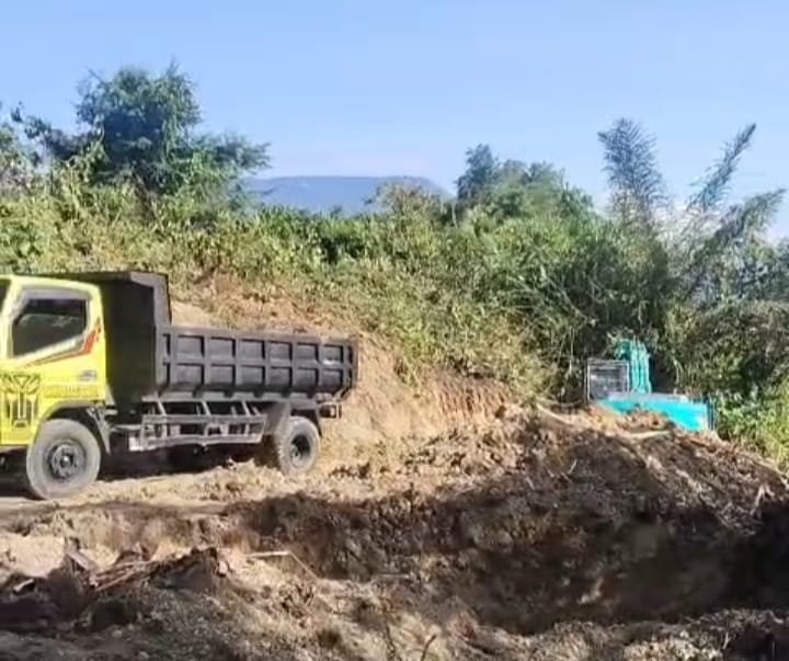 Tambang Diduga Ilegal di Desa Amasing Kota Utara Dikritisi Warga, Diduga Milik Mantan Kepala Desa Gandasuli