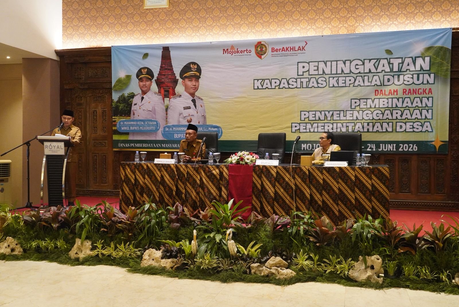 Bupati Mojokerto Ingatkan Kepala Dusun Cermat Kawal Usulan Pembangunan dan Data Bansos