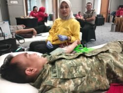 Butuh Stok Darah, Kodim 0815/Mojokerto Gandeng PMI dan Hotel Ayola Gelar Donor Darah di Mall