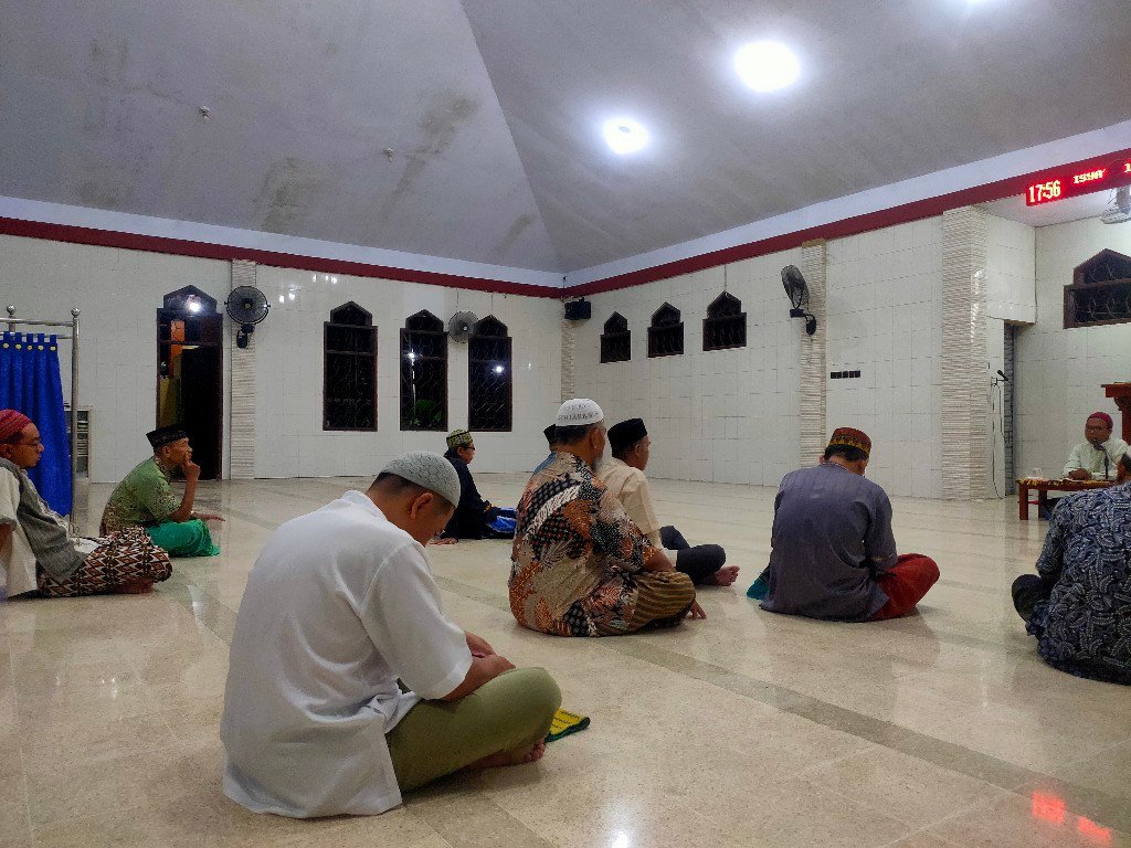 Ustad Alfan Firdaus Kritisi Maraknya Aplikasi Layanan Esek-esek