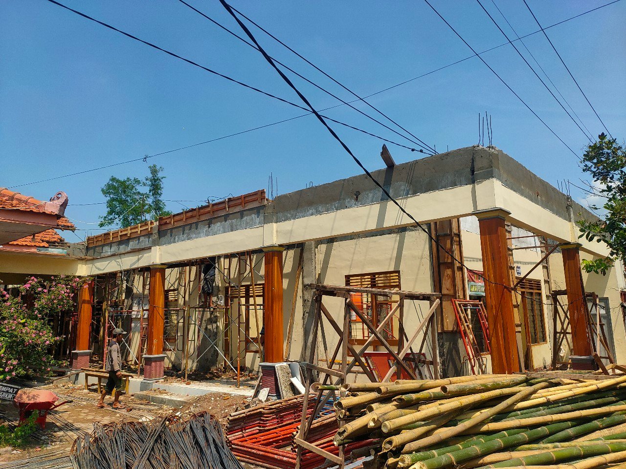 Dapat Pokir Rp 350 Juta dari H. Mahfudz, Pemdes Wonorejo Bangun Gedung Serbaguna