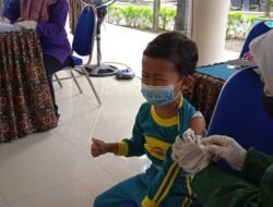 Badan Inteligen Negara Daerah Jatim Dan Dinkes Lakukan Serbuan Vaksinasi Di Kecamatan Tulangan Kabupaten Sidoarjo.