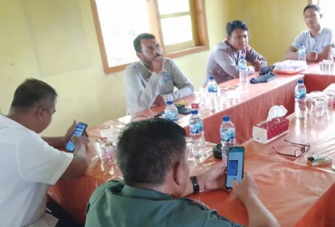 Perhutani Mojokerto Berikan Pembinaan Kelembagaan Di Dradah Lamongan