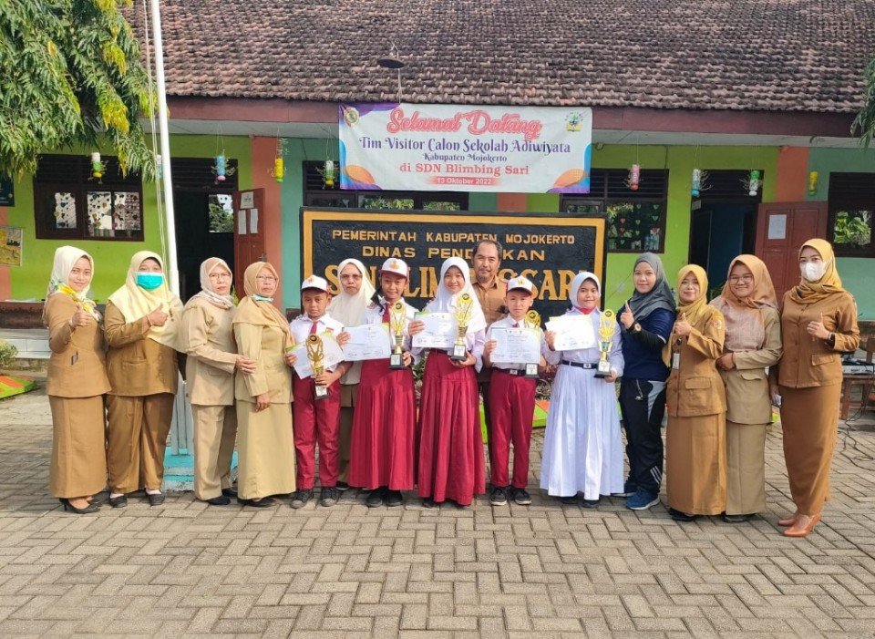 5 Murid SDN Blimbingsari Raih Juara di Kejuaraan Karate Piala Walikota Surabaya