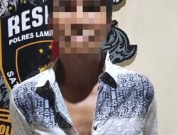 Akibat Pamerkan Kelaminnya, Pria ini Ditangkap Polisi