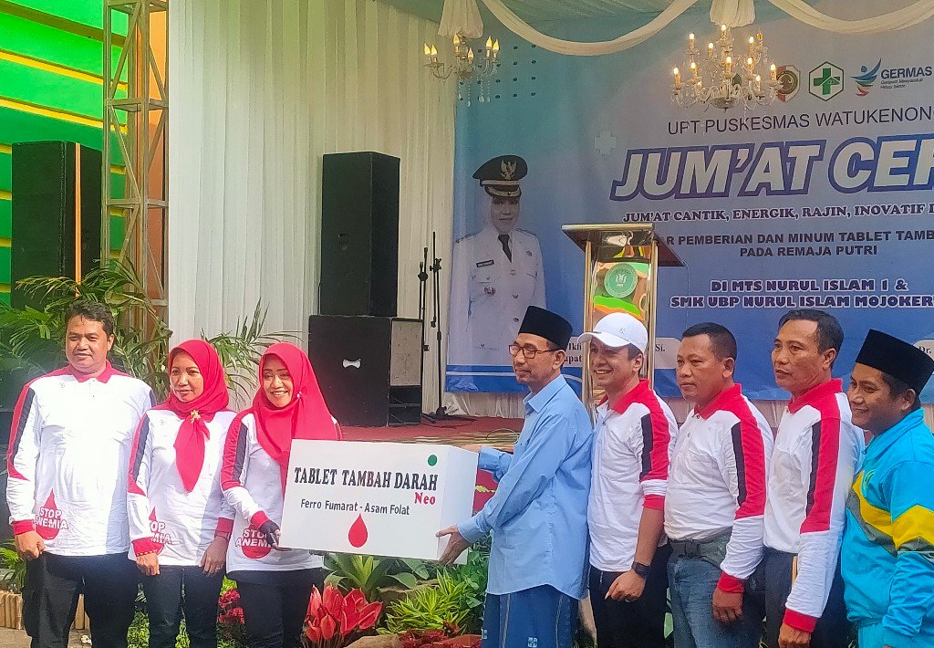 Bupati Ikfina Kampanyekan Minum Tablet Tambah Darah di Ponpes Nurul Islam