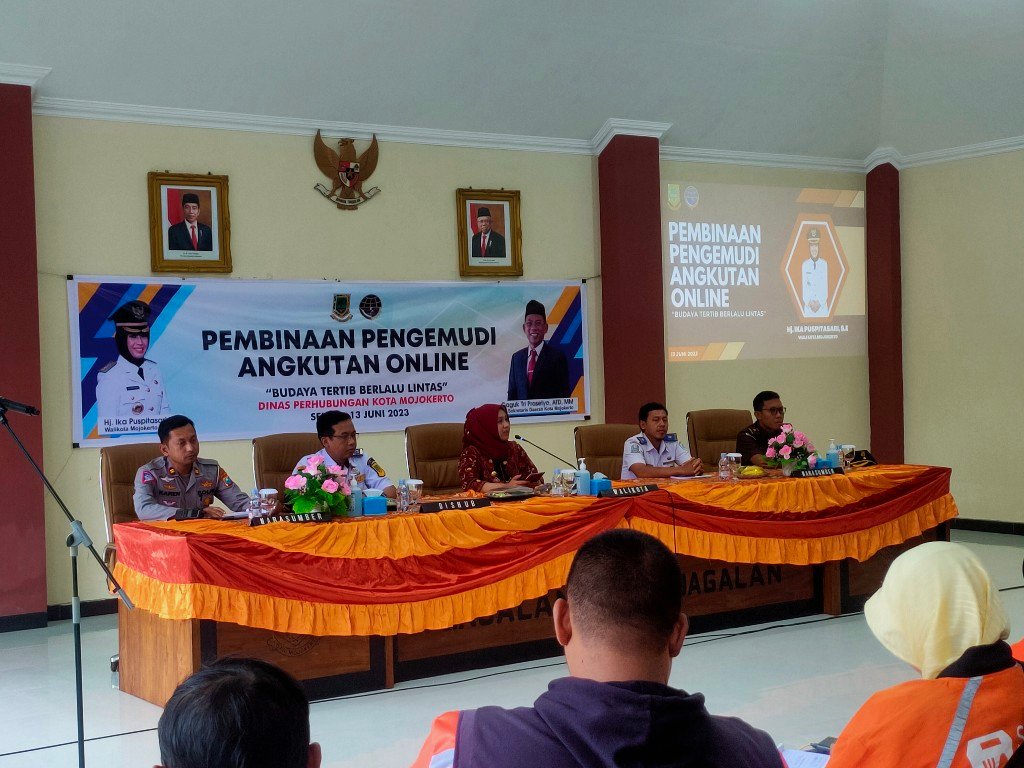 Menuju Kota Digital, Pemkot Mojokerto Adakan Pembinaan Pengemudi Angkutan Online