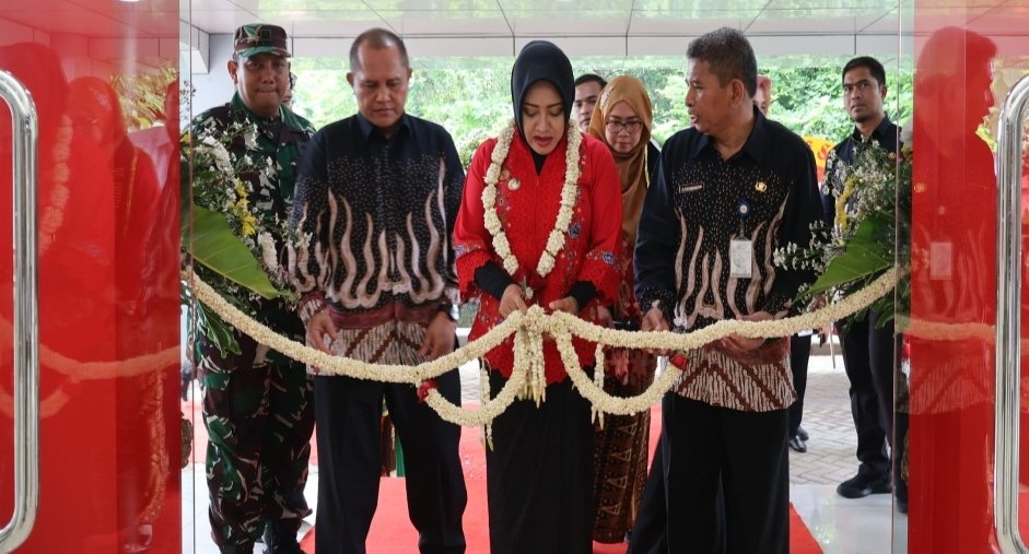 Peresmian Gedung IGD dan Poliklinik Terpadu RSUD Prof. dr. Soekandar