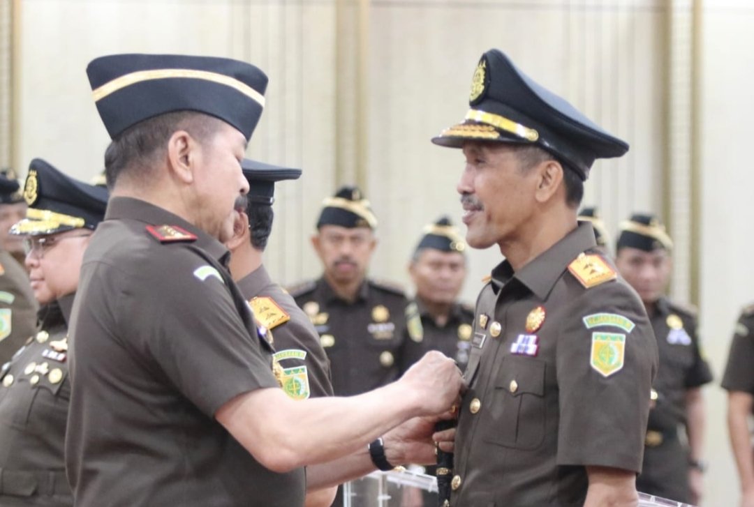 Lantik Sejumlah Petinggi Kejati, Jaksa Agung : Jaga Integritas Diri Dan Keluarga