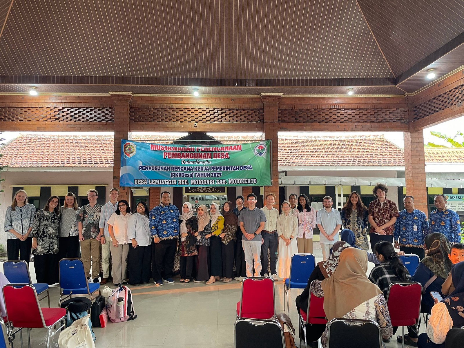 Go Internasional, Desa Leminggir Mojokerto Jadi Rumah Bagi 16 Relawan AS