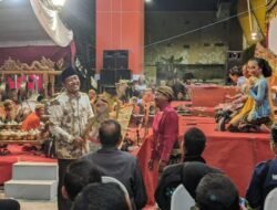 Pemkab Ngawi Adakan Pertunjukan Wayang Kulit dengan Dalang Ki Joko Klentheng