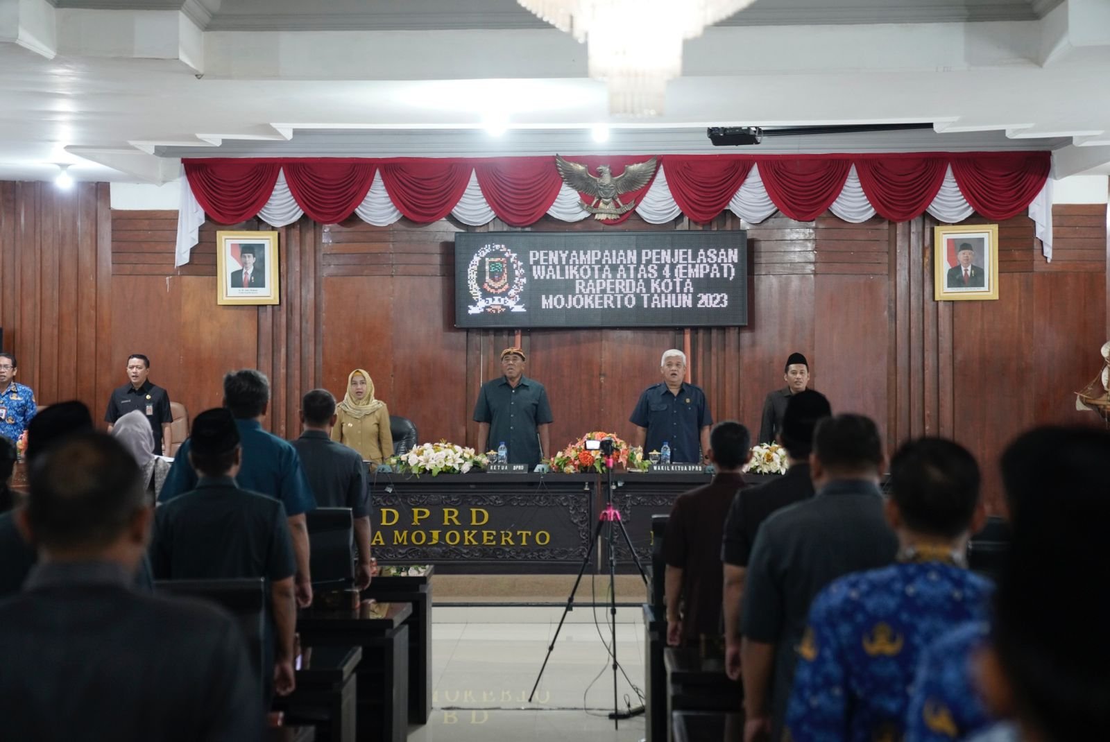 DPRD Kota Mojokerto Adakan Paripurna Penyampaian Penjelasan Ning Ita Atas 4 Raperda