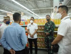 Saat Sidak Pasar, Sekdakot Mojokerto Sampaikan Daging PMK Boleh Dikonsumsi