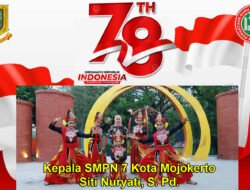 Kepala SMPN 7 Kota Mojokerto Mengucapkan Dirgahayu RI Ke-78